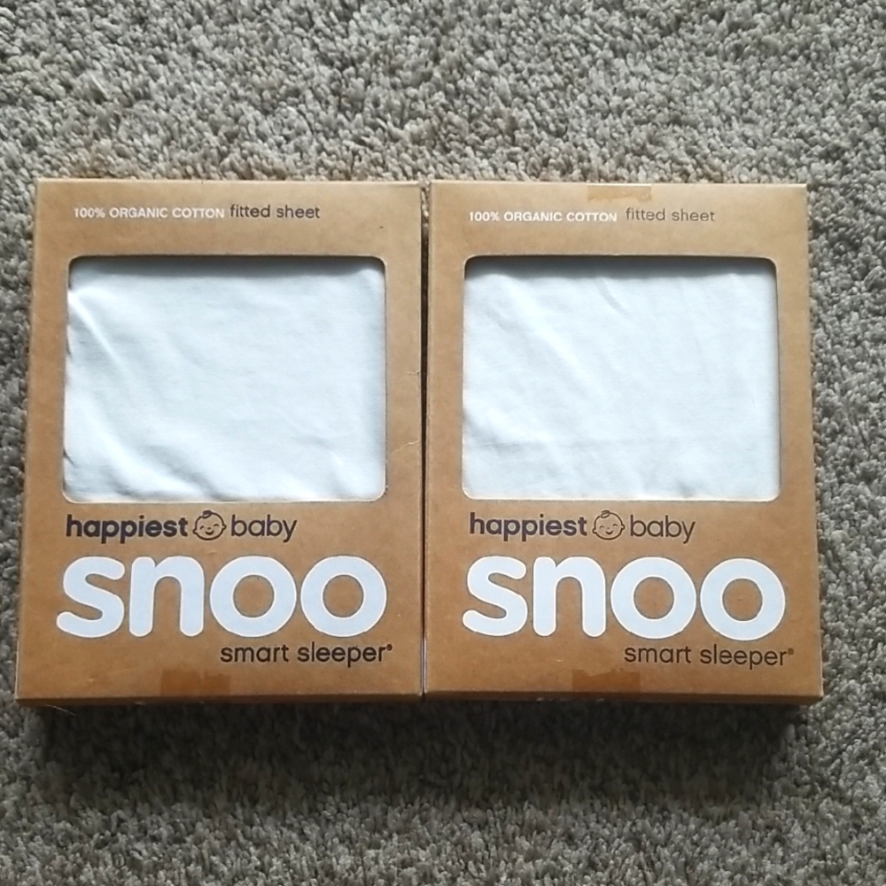 2 Snoo NWT Fitted Sheets